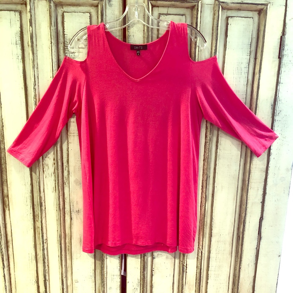 🌸SALE🌸Comfy USA Cold shoulder blouse